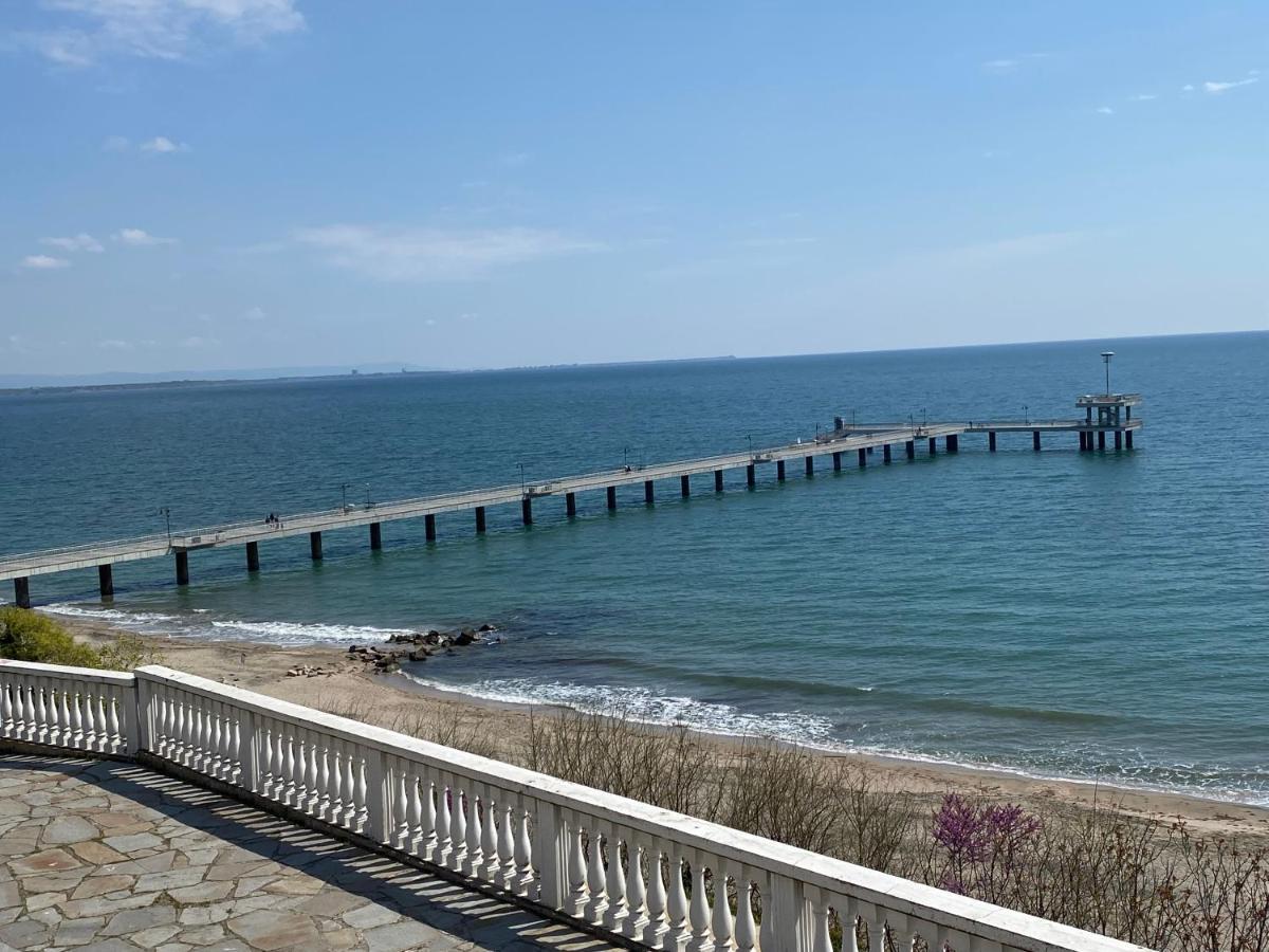 Markoni 5 * Burgas