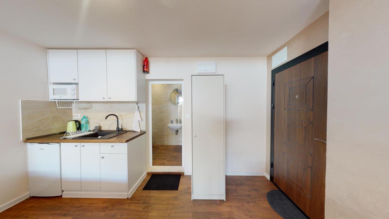 Markoni 5 * Burgas